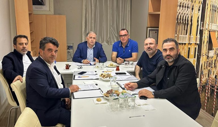 Vakıf yönetim toplantımızı yaptık. Yeni kararlar aldık